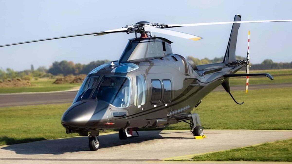 Uçaklar Yapamıyorken Helikopterler Nasıl Oluyor da Havada Ani Bir Şekilde İleri-Geri Gidebiliyor?