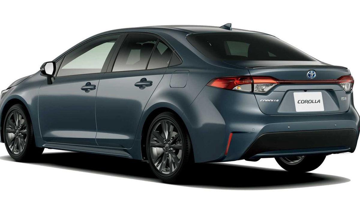Türkiye’ye Hiç Gelmeyebilir: Hem Tasarımı Hem Logosu Değişik 2023 Toyota Corolla Tanıtıldı