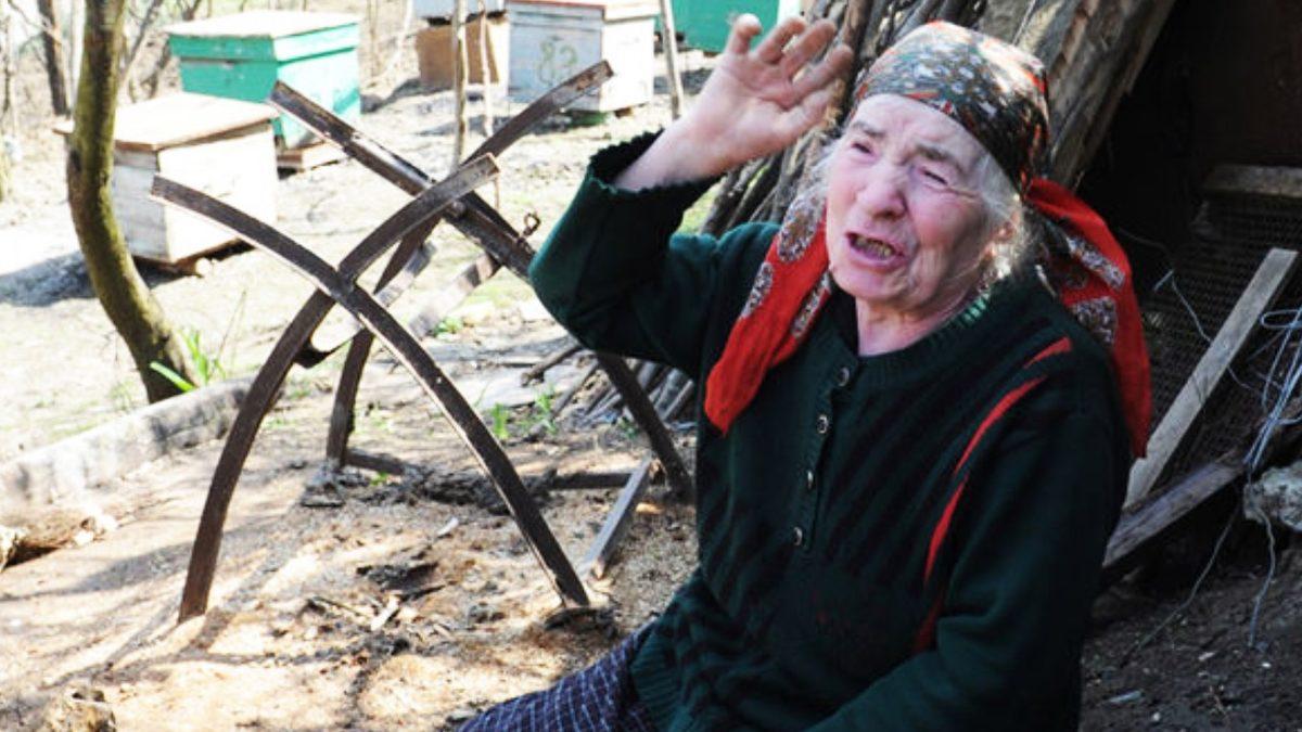 Yanlışlıkla 3 Ülkede ’İnterneti Komple Kapatan’ 75 Yaşındaki Kadının Trajikomik Hikayesi