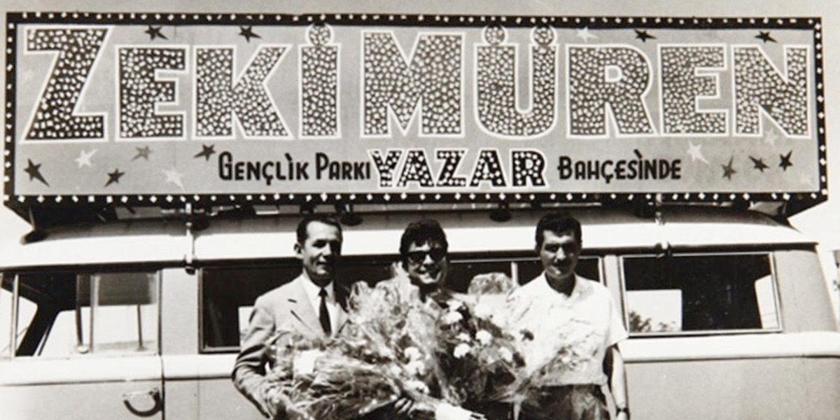 Acıların Çocuğuyuz: Mutlu Anlarımızda Bile Neden Damar Müzikler Dinlemekten Vazgeçemiyoruz? İşte Altında Yatan Sebepler