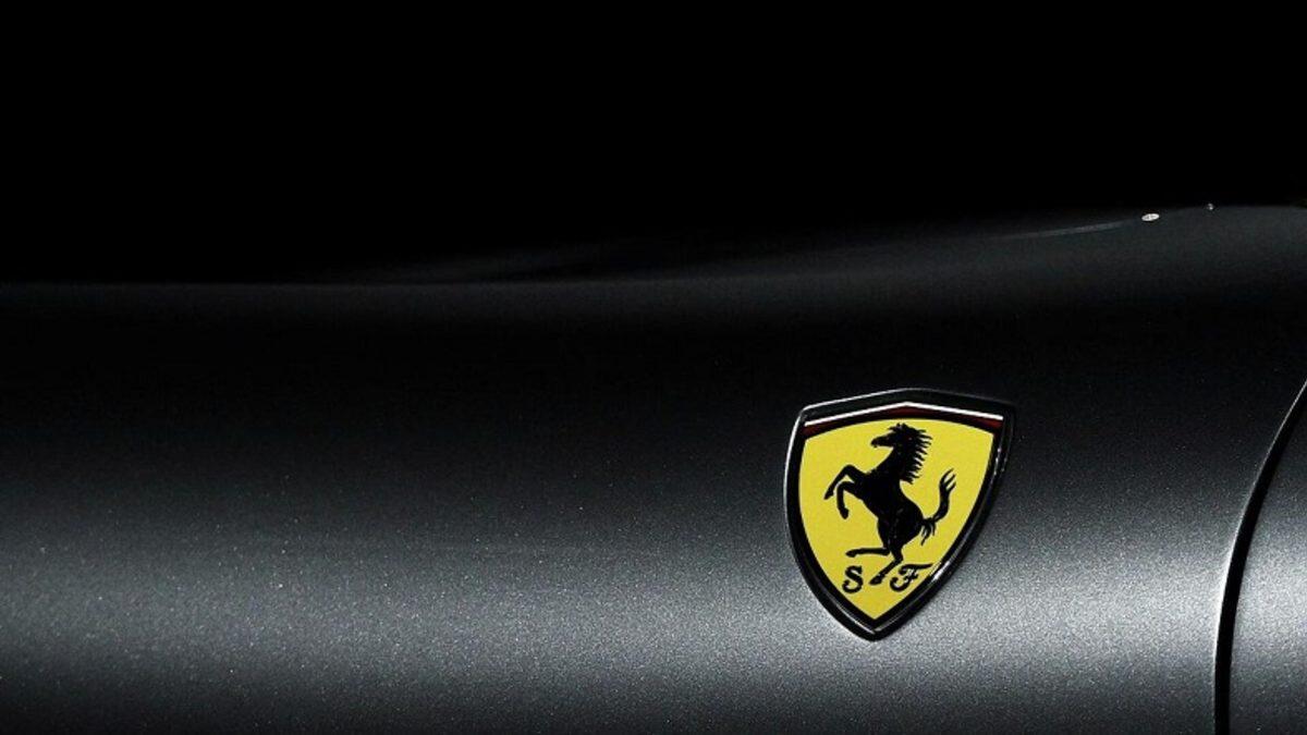 Ferrari’nin İkonik Logosundaki Renkler ve 