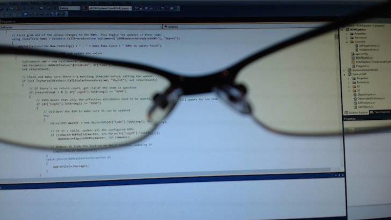 Ekranların Yaydığı Mavi Işıktan Kurtaran Uygulama: F.lux