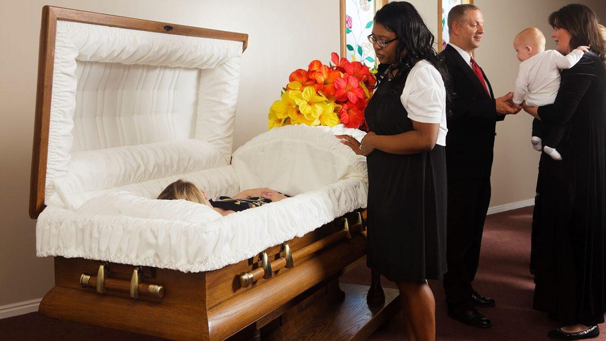 Amerikalılar Cenazelerde Tabutları Neden Açık Bırakırlar?