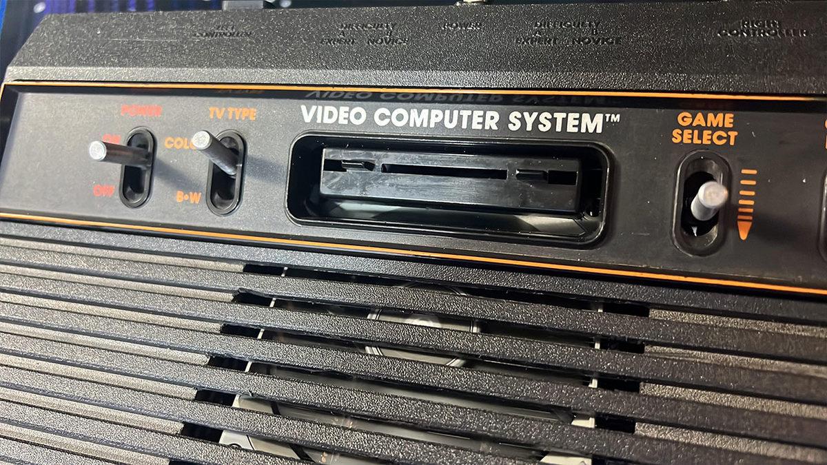 Bir Reddit Kullanıcısı, 45 Yıllık Atari’yi Oyun Bilgisayarına Dönüştürdü (Evet GTA 5 Oynayabilirsiniz)