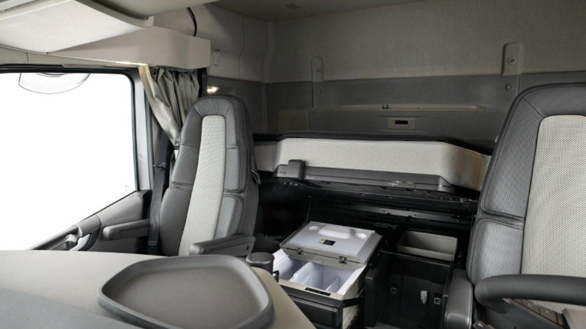 Amerika’daki Tırların Burnu Uzunken Avrupa’dakilerin Neden Kısa?