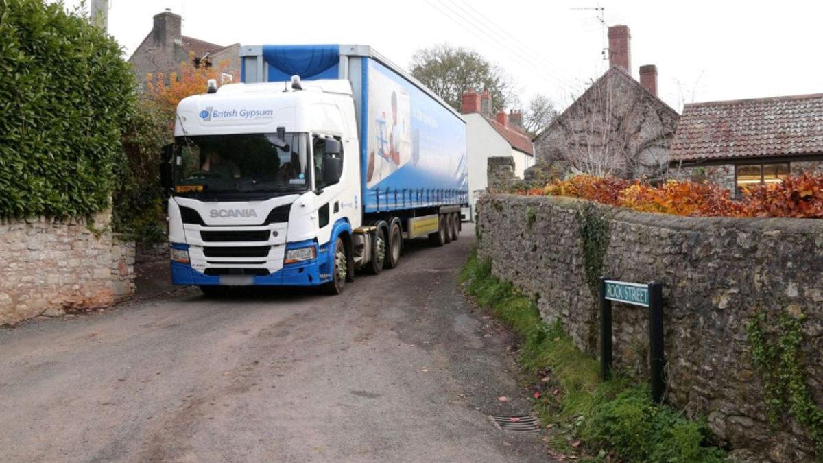 Amerika’daki Tırların Burnu Uzunken Avrupa’dakilerin Neden Kısa?