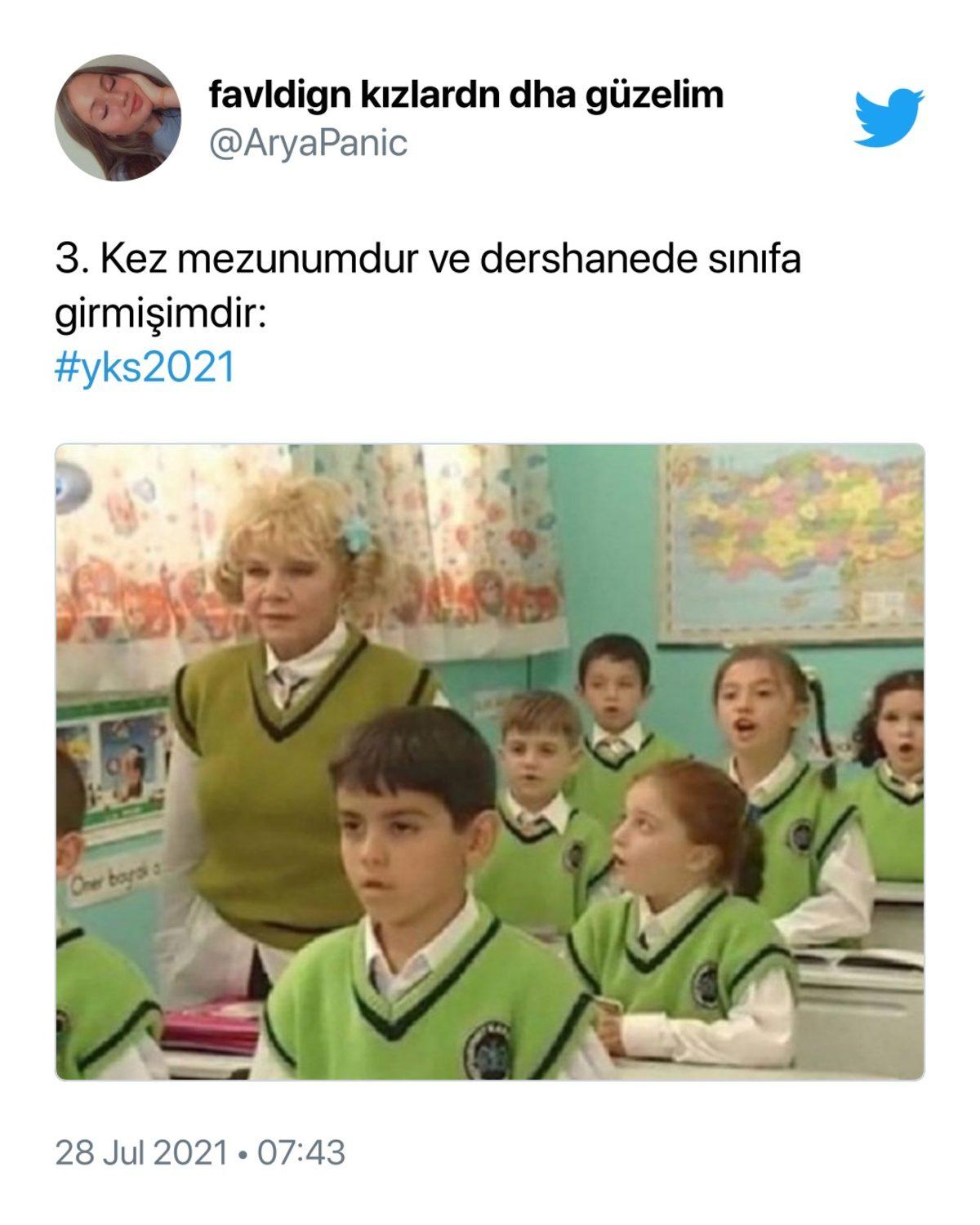 Yine Ağlanacak Halimize Güldük: YKS Sonuçlarıyla İlgili En Komik Paylaşımlar