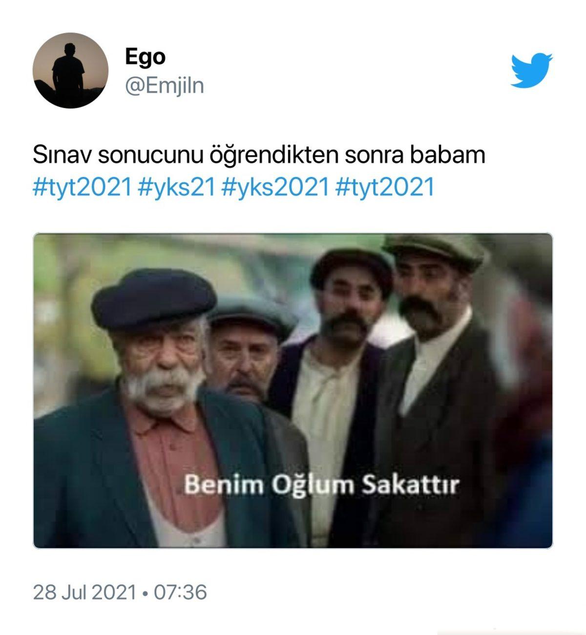 Yine Ağlanacak Halimize Güldük: YKS Sonuçlarıyla İlgili En Komik Paylaşımlar