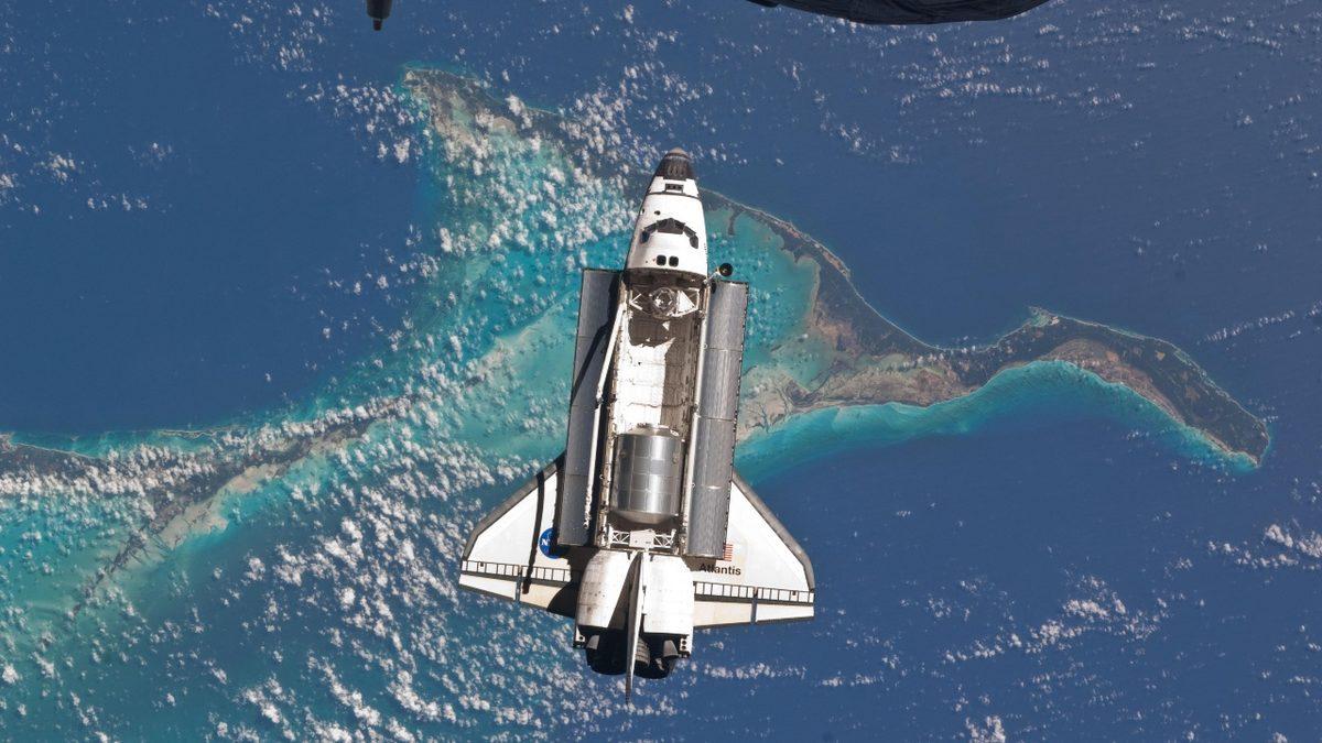 Uzay Gemileri Uçan Araçlar Olmasına Rağmen Neden Özellikle 