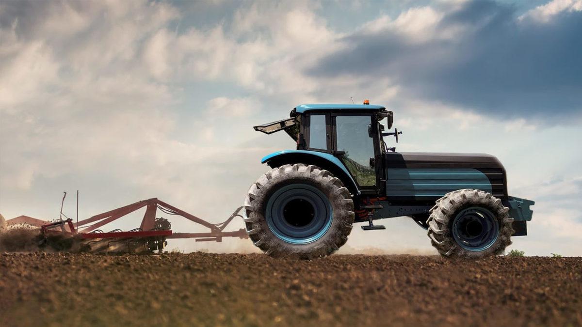 Traktörlerin Arka Tekerlekleri Büyükken Ön Tekerlekleri Neden Küçük?