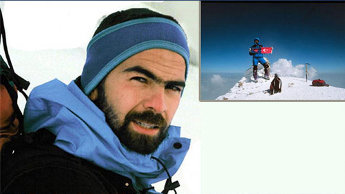 Heybetiyle Görenleri Büyüleyen, Tırmanmaya Çalışırken Yüzlerce İnsanın Hayatını Kaybettiği Dünyanın En Yüksek Dağı: Everest