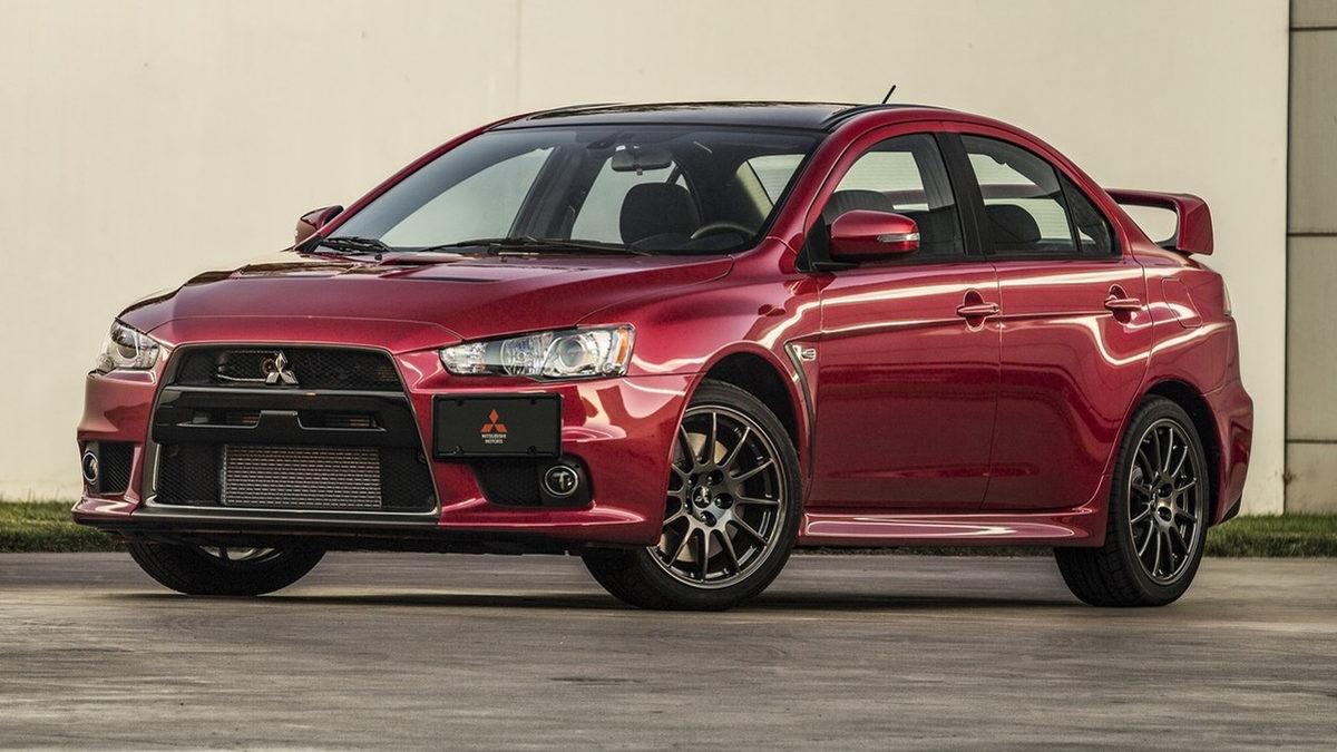 Hızlı ve Öfkeli Serisinde de Gördüğümüz Mitsubishi Lancer Evo’nun Neden Efsane Bir Otomobil Olduğunu Kanıtlayan 10 Bilgi