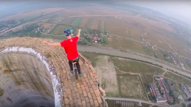 240 Metre Yükseklikte Tek Tekerli Bisikletle Yapılan Gösteri