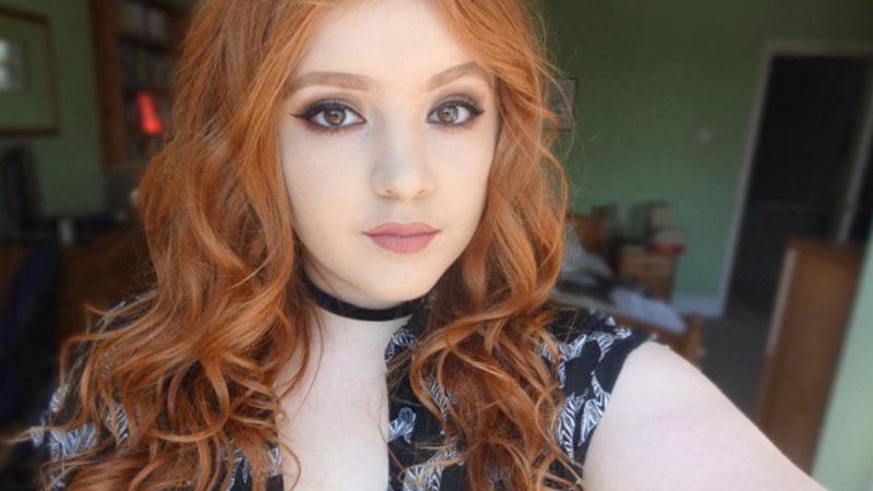 Kadın Olmak İnternette de Zor: 17 Yaşındaki Kızın Hikayesi