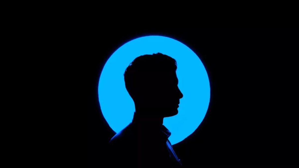 LinkedIn, Nasıl Oldu da Özlü Sözlerin Paylaşıldığı Facebookvari Bir Platforma Dönüştü?