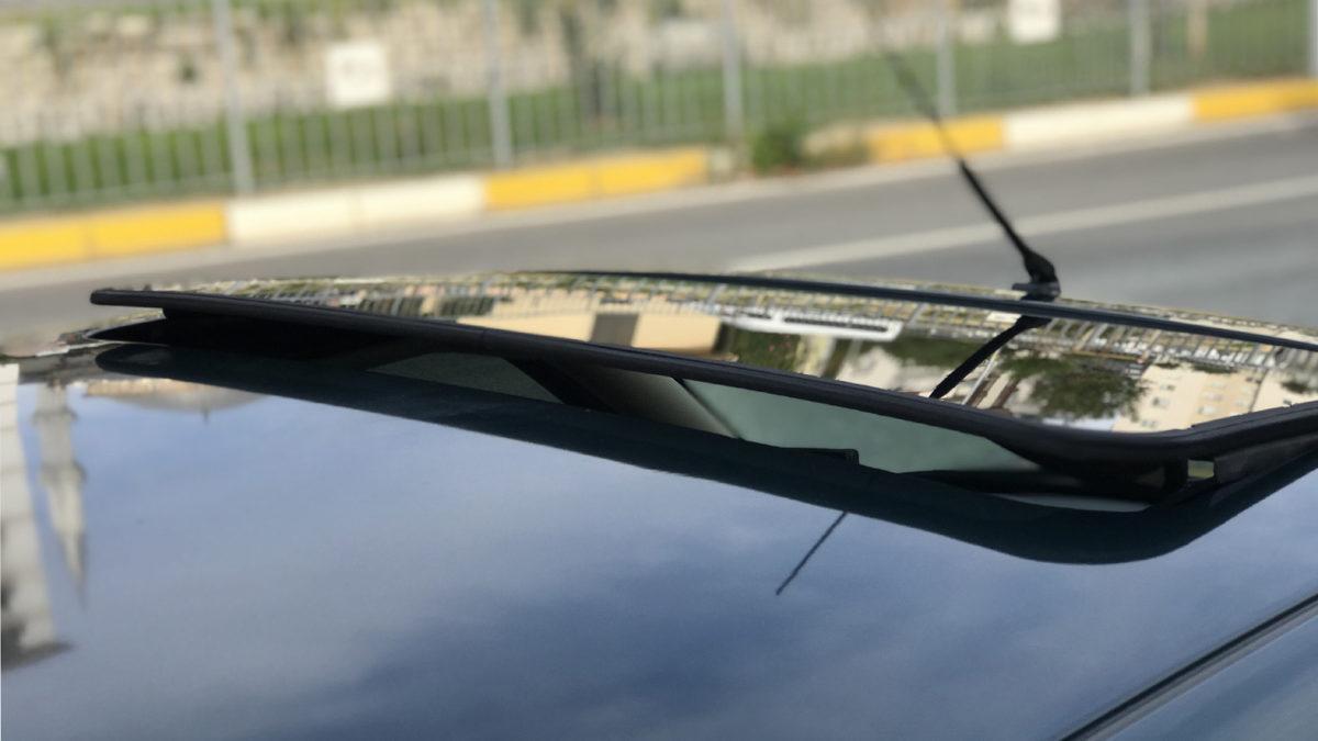 2022 Model Otomobillerde Bile Yok: 22 Yıl Önce Üretilen Peugeot 406’nın Şimdi Kulaklara Şaka Gibi Gelen Özellikleri