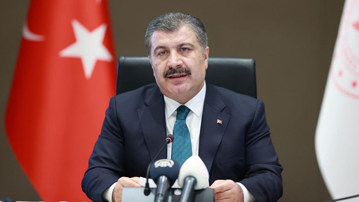 Aşı Olmayanlardan Uçak, Otobüs ve Sinema Gibi Alanlarda PCR Testi İstenebileceği Açıklandı