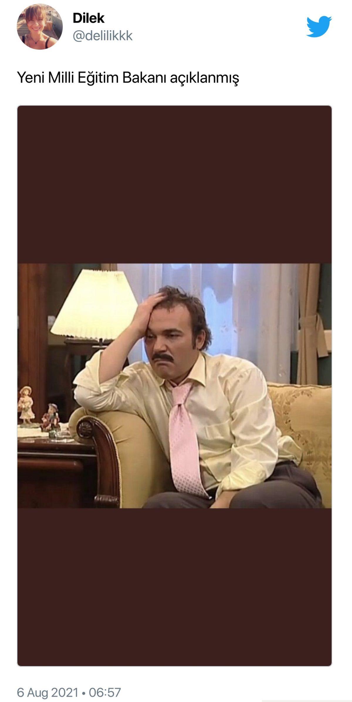 Ziya Selçuk’un İstifası ile İlgili Sosyal Medyadan Gelen Tepkiler