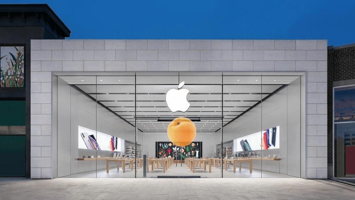 Apple Nasıl Oldu da Güçlü Rakiplerini Geride Bırakarak Dünyanın Geleceğini Değiştirdi?