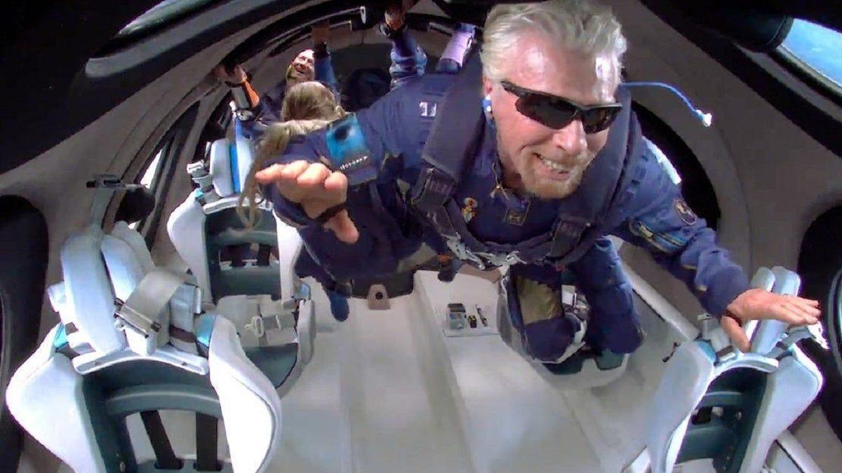 Virgin Galactic, Uzay Turistleri İçin Bilet Fiyatlarını Açıkladı