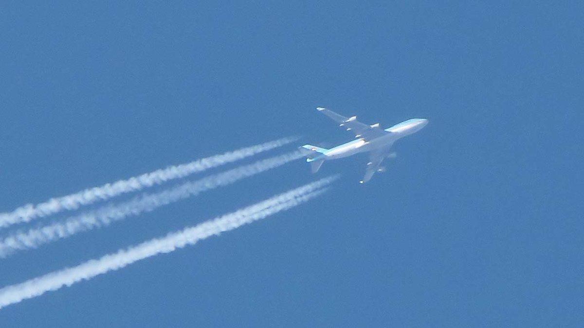 Yüzlerce Metre Yükseklikte Bile Yere Gürültüsü Gelen Uçakların İçi Nasıl Oluyor da Bu Kadar Sessiz Olabiliyor?