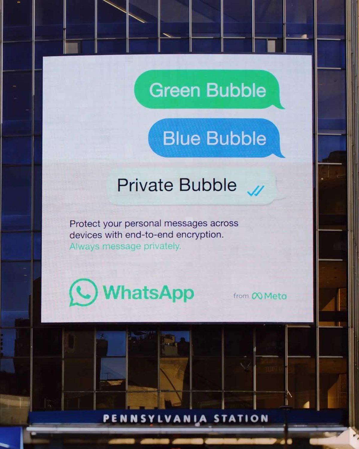 WhatsApp, Apple iMessage’ın ’Yeşil Balon, Mavi Balon’ Özelliği ile Dalga Geçti