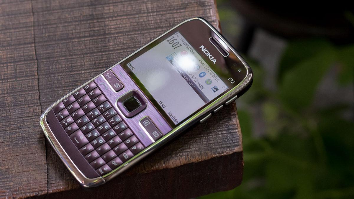 İş Telefonu Olarak Pazarlansa da Liselilerin Bile Elinden Düşürmediği Nokia E72’nin Şimdi Kulağa Şaka Gibi Gelen Özellikleri