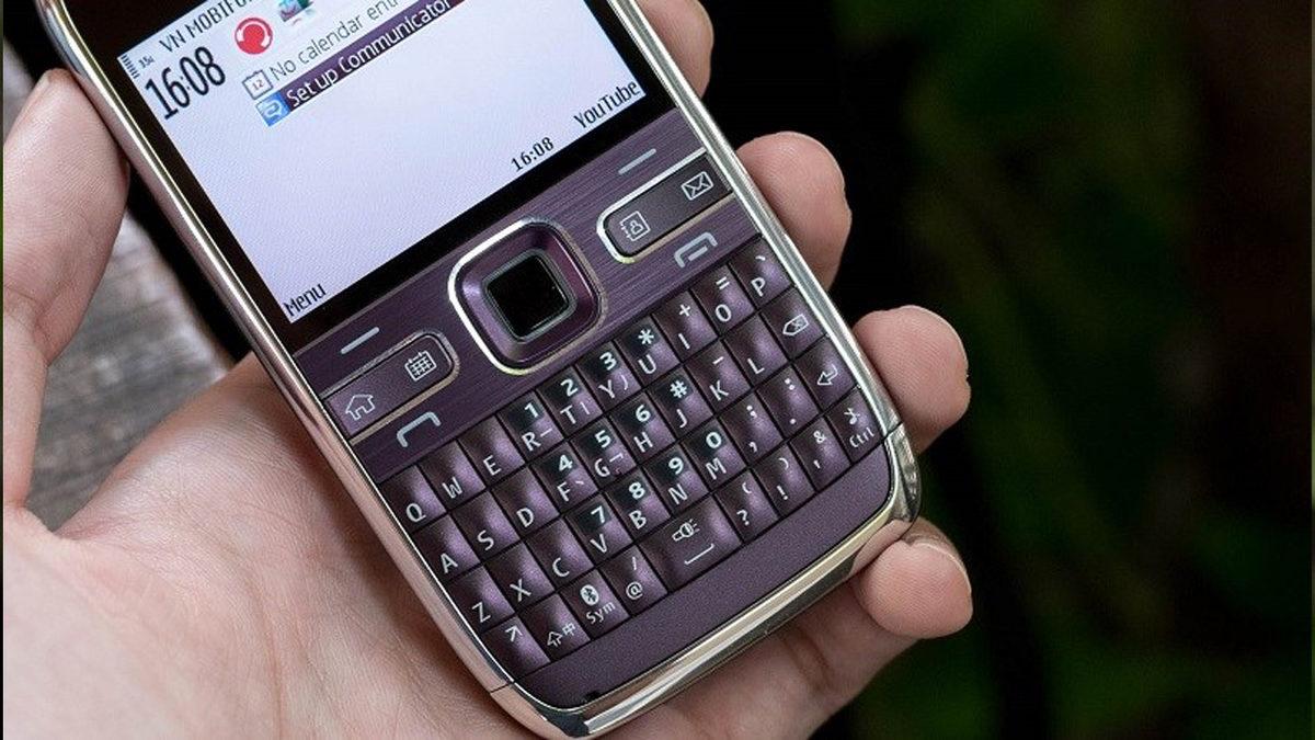 İş Telefonu Olarak Pazarlansa da Liselilerin Bile Elinden Düşürmediği Nokia E72’nin Şimdi Kulağa Şaka Gibi Gelen Özellikleri