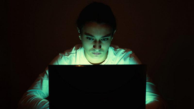 Sınavları Erteletmek İçin Başkanının Web Sitesini Hackledi!