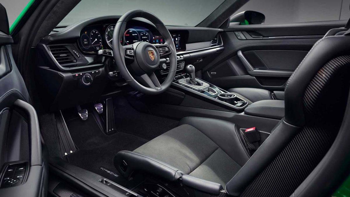 Gerçek Porsche Hayranlarının Adeta Aşık Olacağı ’2023 Porsche Carrera T’ Tanıtıldı