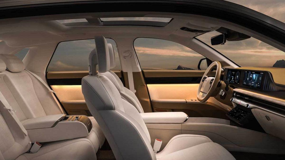 2023 Hyundai Grandeur Tanıtıldı: Ultra Sade Tasarımlı ’Fütüristik’ Tasarım...