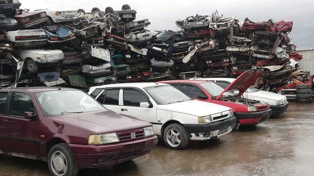 Hurda, Pandemiyle Değere Bindi: Türkiye’de 2019’da Yaklaşık 300 Bin, 2020’de ise Sadece 3 Bin Otomobil Hurdaya Çıkarıldı