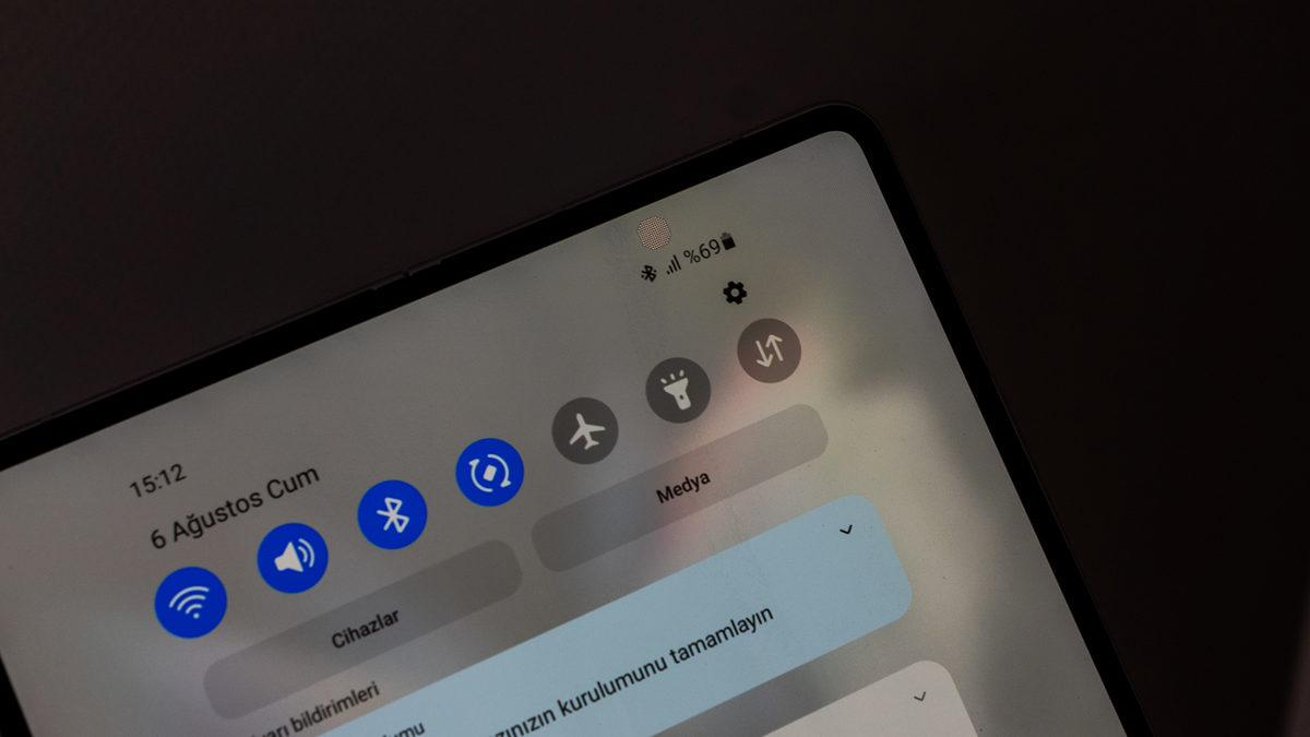 Samsung, Piyasadaki En Yüksek Teknolojilere Sahip Akıllı Telefon Galaxy Z Fold3’ü Tanıttı: İşte Fiyatı ve Özellikleri