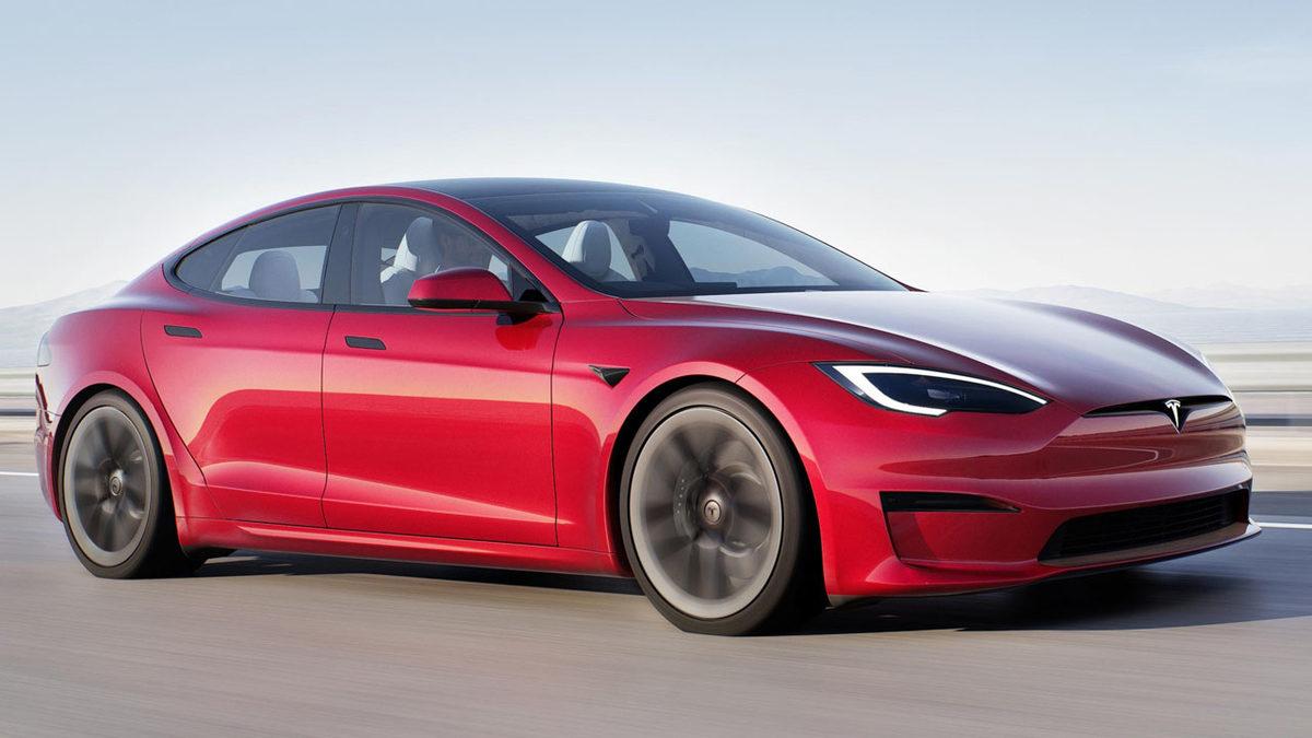 Elon Musk’tan Elektrikli Otomobil Hayali Kuranların ’Müjde’ Gibi Açıklama: Model 3’ün Yarı Fiyatına Elektrikli Araba Geliyor!