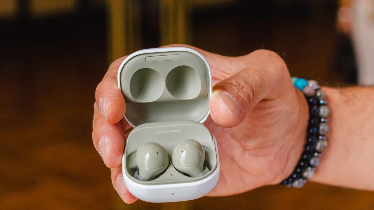 Samsung, Boyundan Büyük Ses Kalitesi Sunan Kulaklığı Buds 2’yi Tanıttı