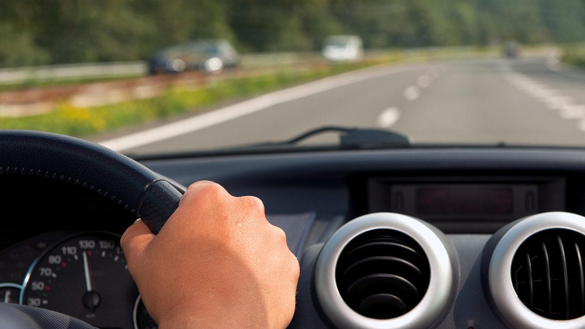 Arabalarda Bulunan ve Neye Yaradığını Çoğu Kişinin Bilmediği 