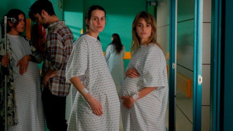 Instagram, Meme Ucundan Akan Süt Görüntüsü İçeren Film Afişini Sansürlediği İçin Özür Diledi