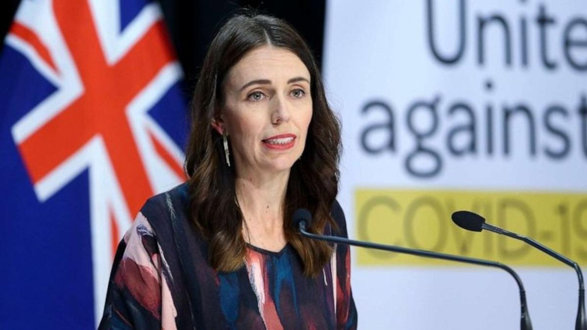 Yeni Zelanda, “Koronavirüsü Ülkeden Uzak Tutmanın En İyi Yolunu” Buldu