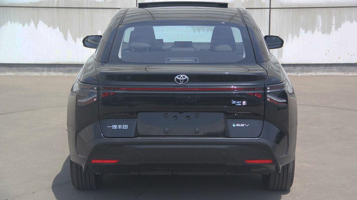 Elektrikli Sedan ’Toyota bZ3’ Tanıtıldı: Corolla’nın Pabucunu Dama Attırır...