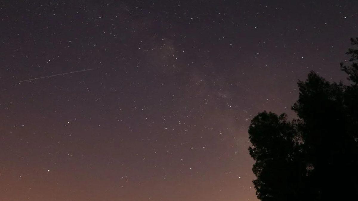 Dün Gece Gerçekleşen Perseid Meteor Yağmurunun, Türkiye’nin Farklı İllerinden Çekilen Muhteşem Fotoğrafları