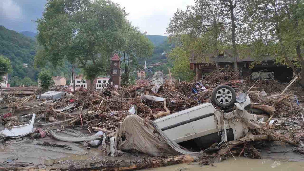 SON DAKİKA: Karadeniz’de 3 İl ’Afet Bölgesi’ İlan Edildi