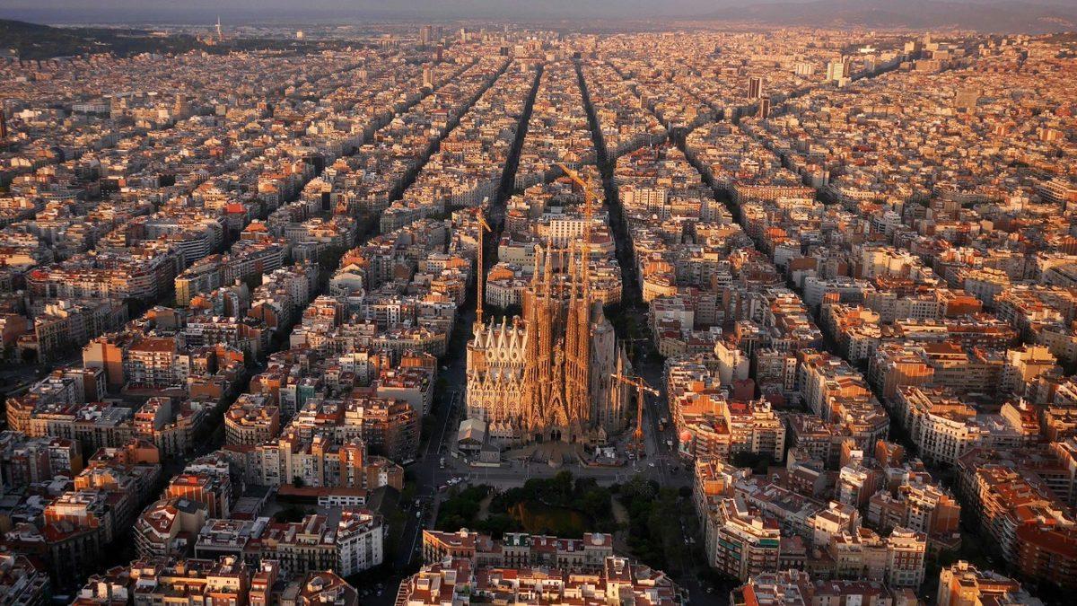 Barselona Şehrinin Başak Burcu Biri Tarafından Tasarlanmış Gibi Görünmesinin Ardında Yatan Çarpıcı Hikaye