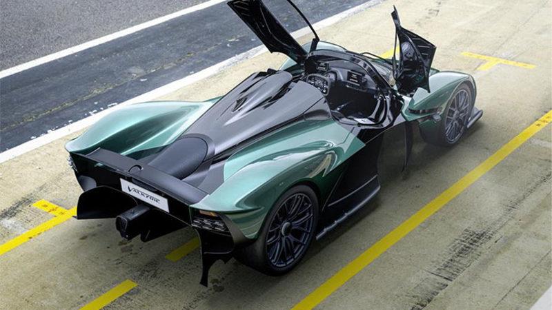 Aston Martin’in Asfalt Ağlatan Valkyrie Modeli Üstü Açılır Araba Oldu: Karşınızda Valkyrie Spider