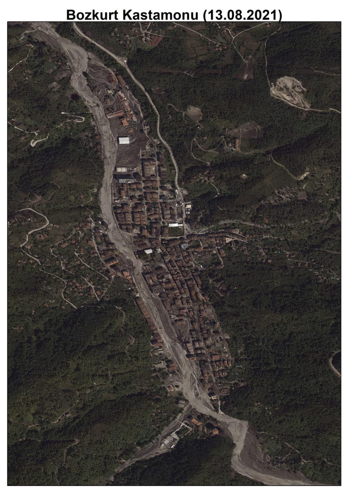 Göktürk-1 Uydusu, Karadeniz’deki Sel Felaketinin Boyutlarını Gözler Önüne Seren Fotoğraflar Gönderdi