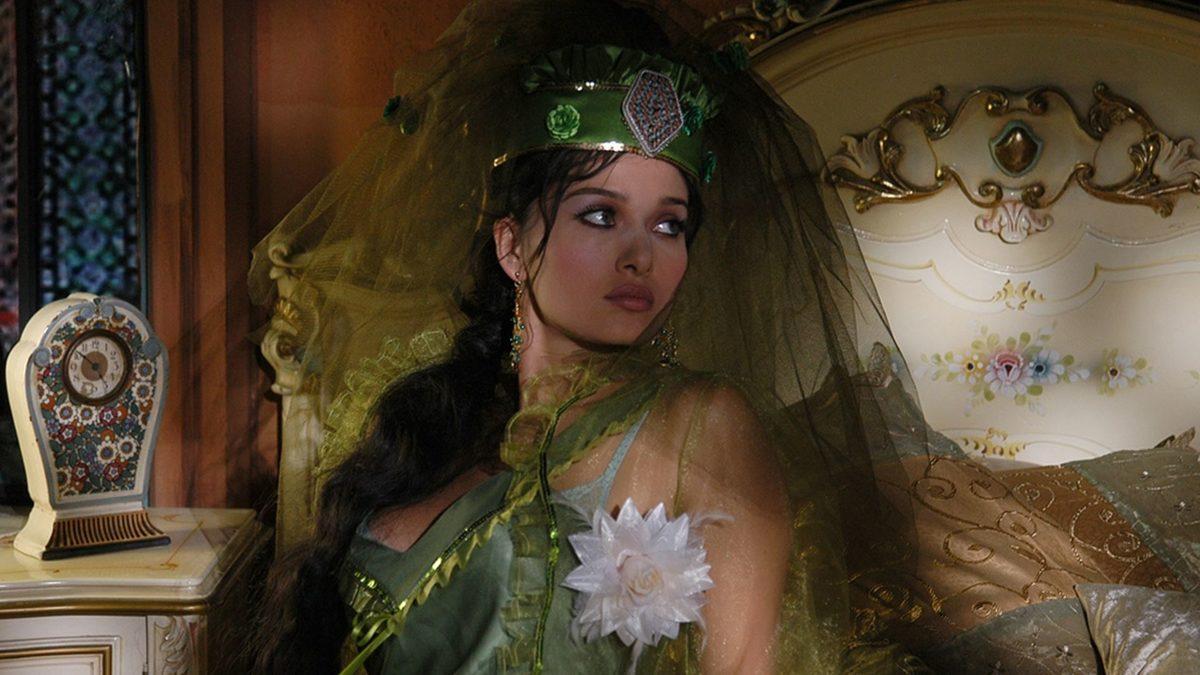 Asmalı Konak Dizisindeki Performansı İle Akıllara Kazınan Nurgül Yeşilçay’ın Yer Aldığı Yapımlar