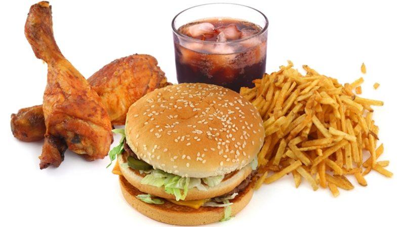 Sigara Paketlerinde Olduğu Gibi Ambalajında ’’Ölümcül Zararları Vardır’’ Yazması Gereken Yiyecek ve İçecekler