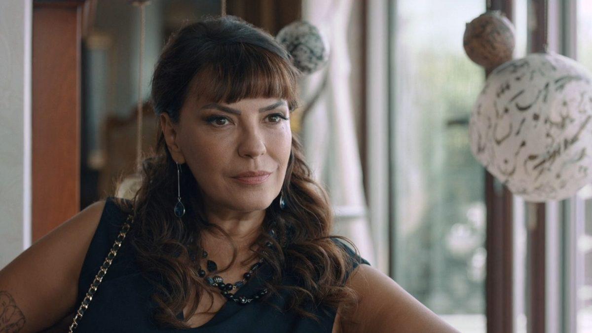 Aşıların İçinde ’Fetüs, Domuz, At Kanı Var’ Paylaşımı Yapan Yeşim Salkım Sosyal Medyanın Dilinde: Oturup Araştırıverin