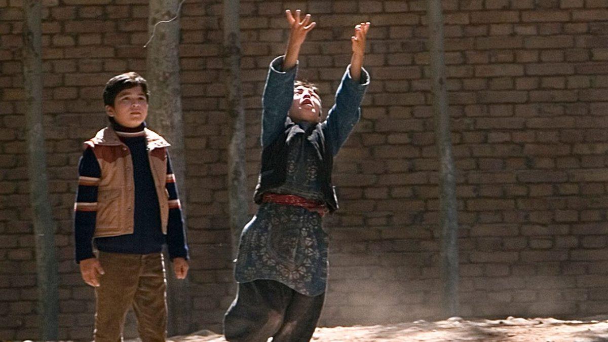 Afganistan’da Çocuk Olmanın Zorluklarına Değinen Uçurtma Avcısı’ndan 14 Etkileyici Alıntı