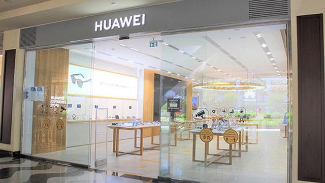 Huawei, Diğer Markaların Telefonlarını Kendi Mağazasında Satmaya Hazırlanıyor: Sebebi Çok Manidar