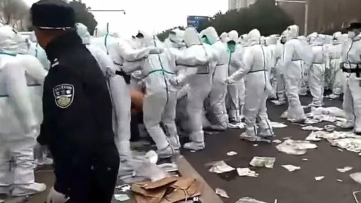 Çalışanların COVID-19 İsyanı Sonuç Verdi: Çin, iPhone Fabrikasındaki Karantinayı Kaldırdı